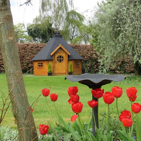 Harleyburn Cottages - Stables And Saddlery 멜로스 외부 사진
