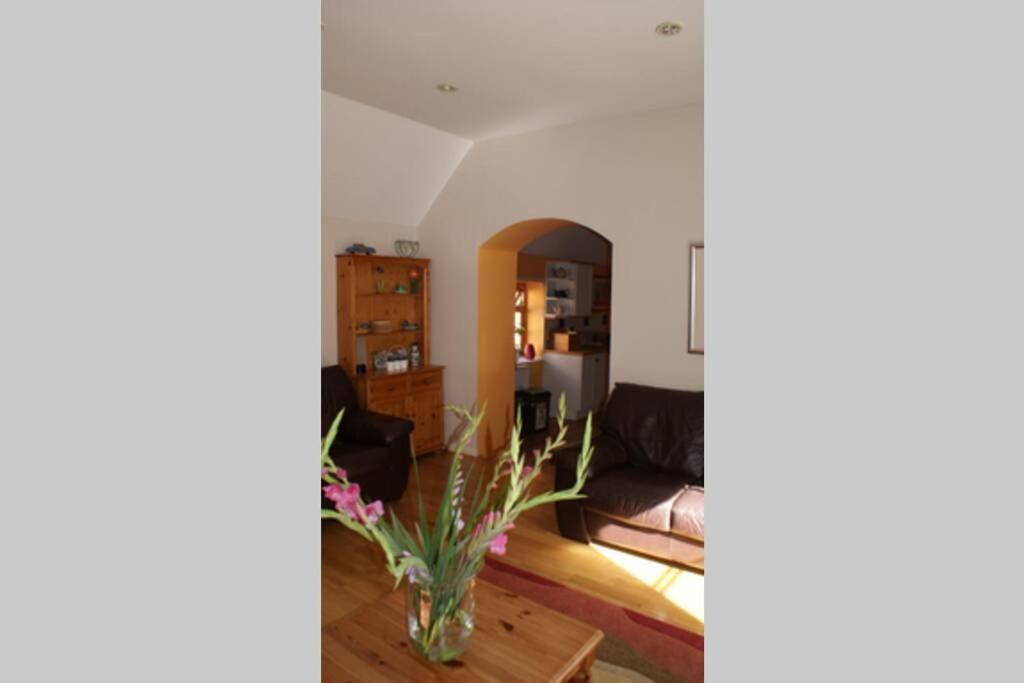 Harleyburn Cottages - Stables And Saddlery 멜로스 외부 사진